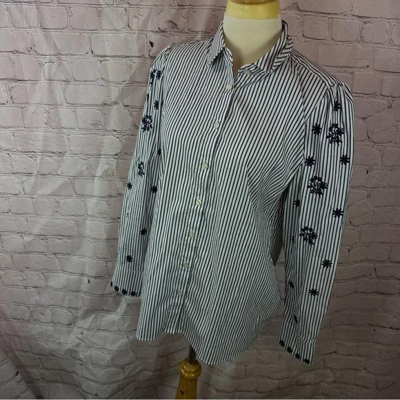 Chico's long sleeve striped top embroidered floral on arms sz 0.5 (small 6) - Picture 1 of 10